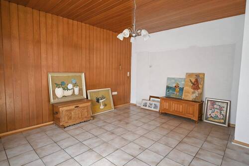 Wohnzimmer - 8 Zimmer Einfamilienhaus in Oerlinghausen
