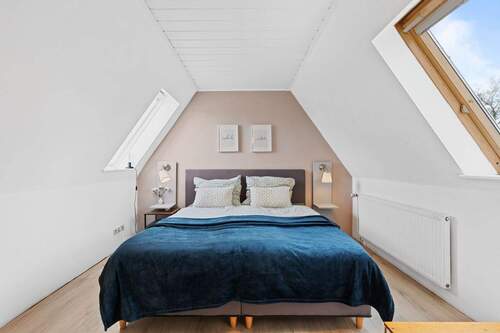 Schlafzimmer im Dachgeschoss - 