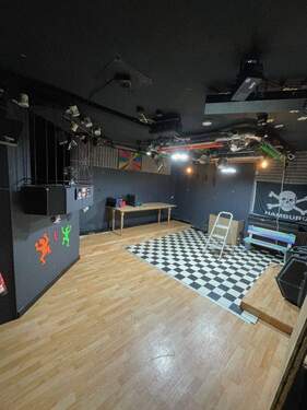 Zimmer - Büro mit 96,00 m&sup2; in Hamburg zur Miete