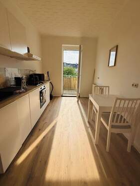 IMG_0431 - Hochwertig sanierte 2-Zimmer-Wohnung (teilmöbliert) mit großem Sonnenbalkon in Leipzig-Holzhausen