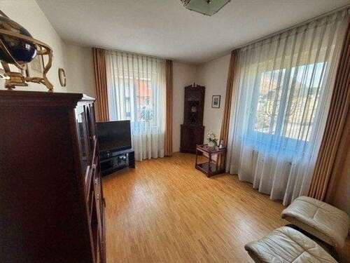 Büro Kinderzimmer - Etagenwohnung mit 91,30 m&sup2; in Bad Reichenhall zum Kaufen