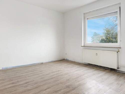 Erdgeschoss - 8 Zimmer Mehrfamilienhaus, Wohnhaus in Stadthagen