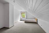 Schlafzimmer DG - 
