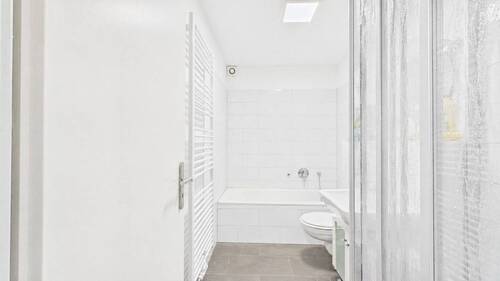 Einliegerwohnung Bad - 