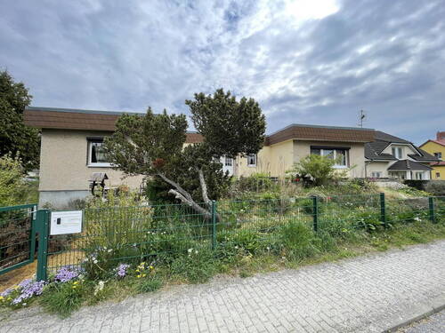 Außenansicht - 4 Zimmer Einfamilienhaus zum Kaufen in Großziethen