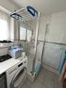 Bad mit Dusche - 