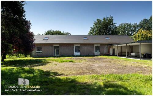 schule-im-wald-zu-verkaufen-Niederrhein-02 - 5 Zimmer Mehrfamilienhaus, Wohnhaus zum Kaufen in Hünxe / Hünxer Heide