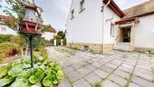 Einfahrt - 5 Zimmer Einfamilienhaus zum Kaufen in Jesewitz