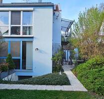 Attraktive 3-Zimmer-Gartenwohnung mit Einbauküche und Carport in Erding