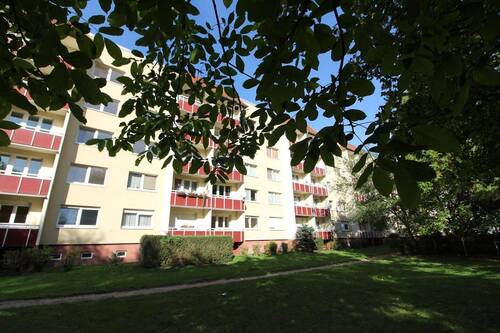 Hausansicht - * Nachmieter gesucht * Juni 2026 *