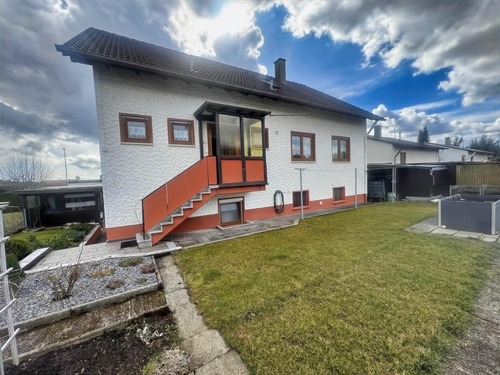Gartenansicht - Einfamilienhaus mit 170,00 m² in Bitz zum Kaufen