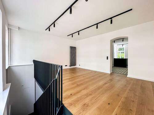 showroom eingang - 3 Zimmer Büro zur Miete in Berlin