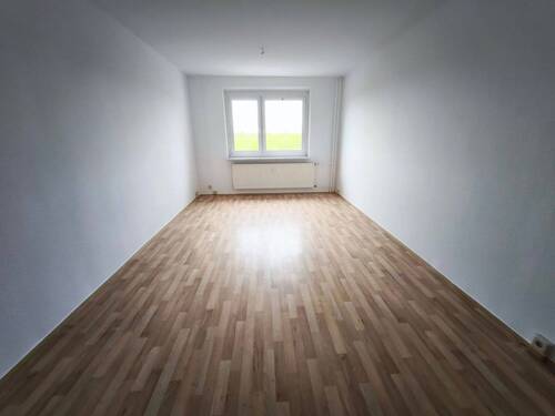 Schlafzimmer - Barrierefreie Komfort-Wohnung mit 24h-Pflegedienst im Haus - mit Aufzug, Balkon und Dusche