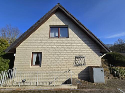 Giebelansicht - Einfamilienhaus mit 204,00 m² in Hamburg zum Kaufen