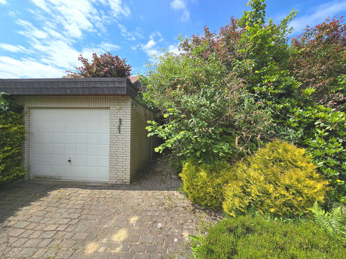 Garage - 