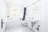 Badezimmer - Etagenwohnung mit 40,60 m² in Hamburg zum Kaufen