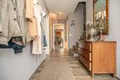 Flur - Einfamilienhaus mit 168,00 m² in Oldenburg zur Miete