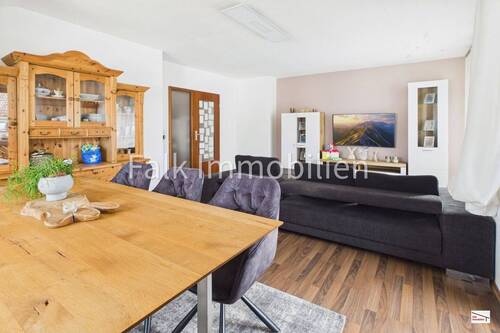 Wohn-/Essbereich - 4 Zimmer Etagenwohnung zum Kaufen in Brühl