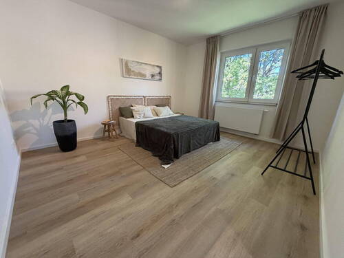 Schlafen - 2 Zimmer Etagenwohnung zum Kaufen in Köln