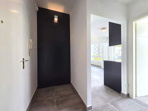 Flur - 3 Zimmer Etagenwohnung in Berlin