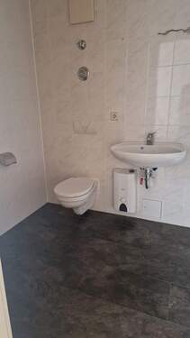 PHOTO-2025-11-03-20-10-49_4 - 