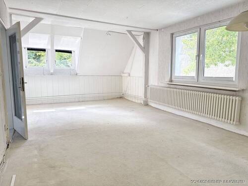 Obergeschoss - Wohn- und Esszimmer - 