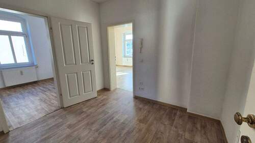 Flur.jpg - 2 Zimmer Etagenwohnung zur Miete in Meißen