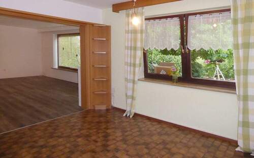 Wohn-/Esszimmer EG - 