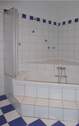Bad mit Eckbadewanne OG - 