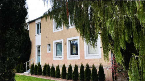 Bild 1 - 4 Zimmer Etagenwohnung zur Miete in Nienburg