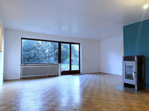 Wohnzimmer - 5 Zimmer Doppelhaushälfte zum Kaufen in Hamburg