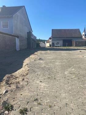 Grundstück - Grundstück in Weisendorf