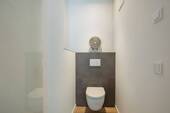 WC - 