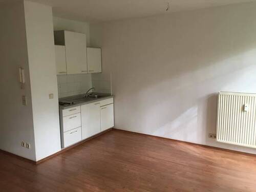Foto 15.09.15 11 02 35 - 1 Zimmer Etagenwohnung zur Miete in Chemnitz