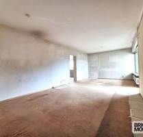 **3-Zimmer-Wohnung mit Aufzug und Garage in zentraler Lage** - Traunreut