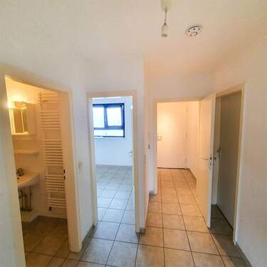 20251111_114720 - Etagenwohnung mit 66,10 m&sup2; in Nienburg zur Miete