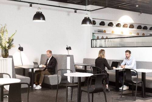 Desk Bereich - Exklusive Private-Office-Lösung für 12 in Hamburgs Zentrum - flexibel & möbliert