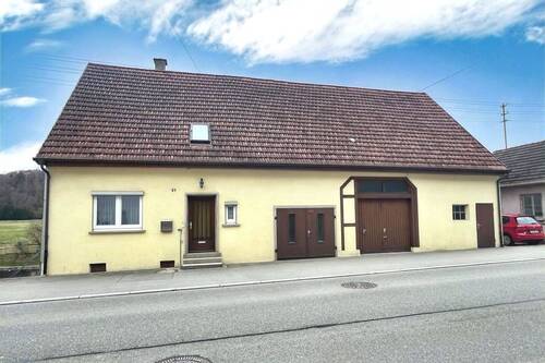 Vorderansicht - 6 Zimmer Einfamilienhaus zum Kaufen in Fridingen