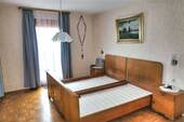 Schlafzimmer EG - 