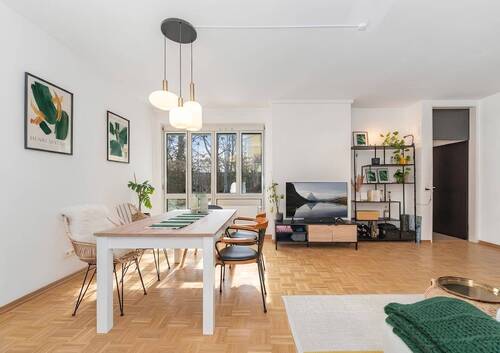 Bodentiefe Fenster - MUTZHAS - Zentrale Wohnung mit Terrasse