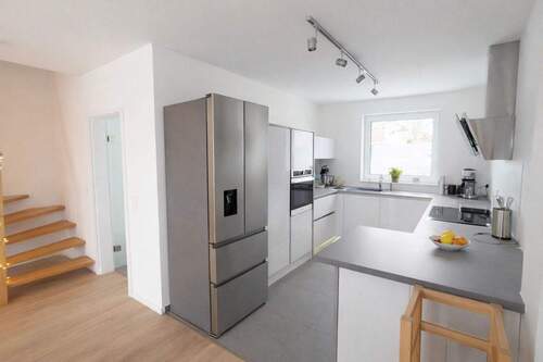 Küche - Mehrfamilienhaus, Wohnhaus mit 150,00 m&sup2; in Hamburg zum Kaufen