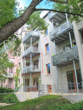 Hofseite - 2 Zimmer Etagenwohnung zur Miete in Dresden