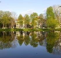 Charmante, helle 3-Zimmer-Wohnung mit Parkblick, Balkon und Tiefgaragenstellplatz! - Leipzig Eutritzsch