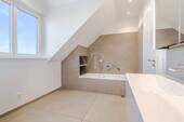 modernes Wannenbad - 