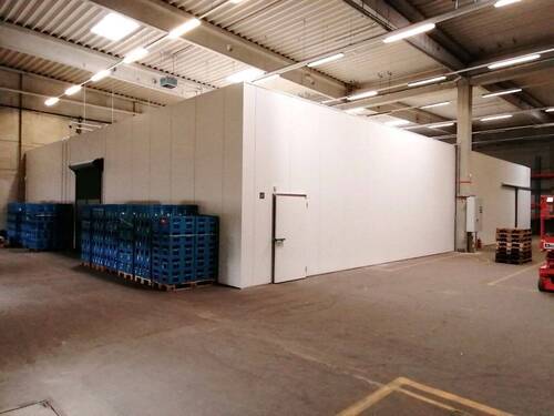 KÜHLZELLE CA. 415 M² - 