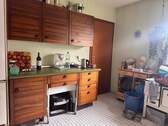 Küche mit Abstellkammer - 