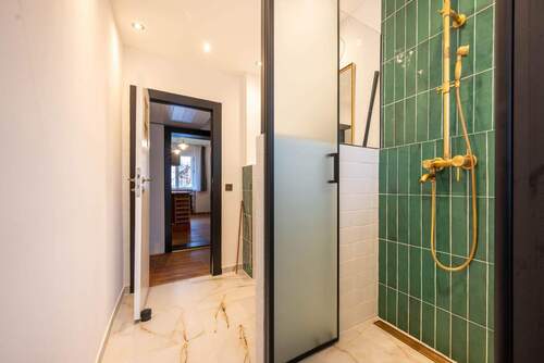 2. Badezimmer mit Dusche - 