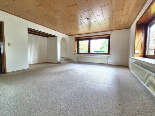 Wohnzimmer EG - 4 Zimmer Einfamilienhaus in Stade