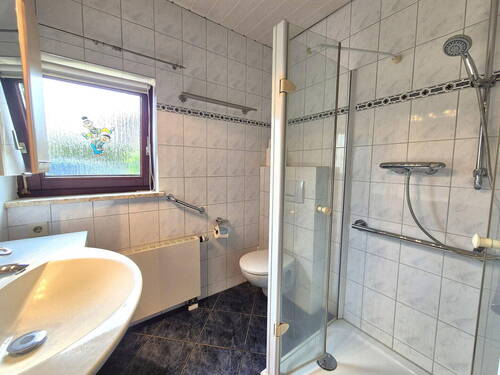 Badezimmer EG - Einfamilienhaus mit 82,00 m&sup2; in Stade zum Kaufen