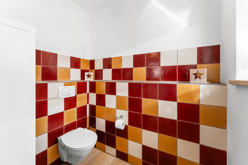 WC im Badezimmer - 